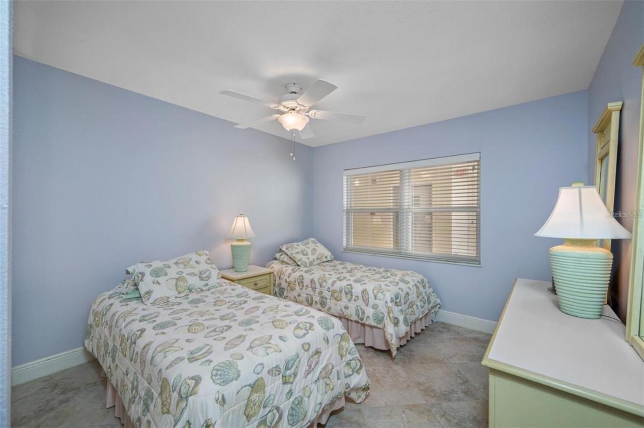 Oceanfront View Of Madeira Beach, Steps To The Beach - Madeira Norte Condo Сейнт Пийт Бийч Екстериор снимка